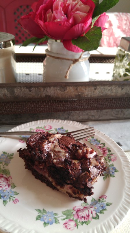 Rasp. brownies 2.jpg